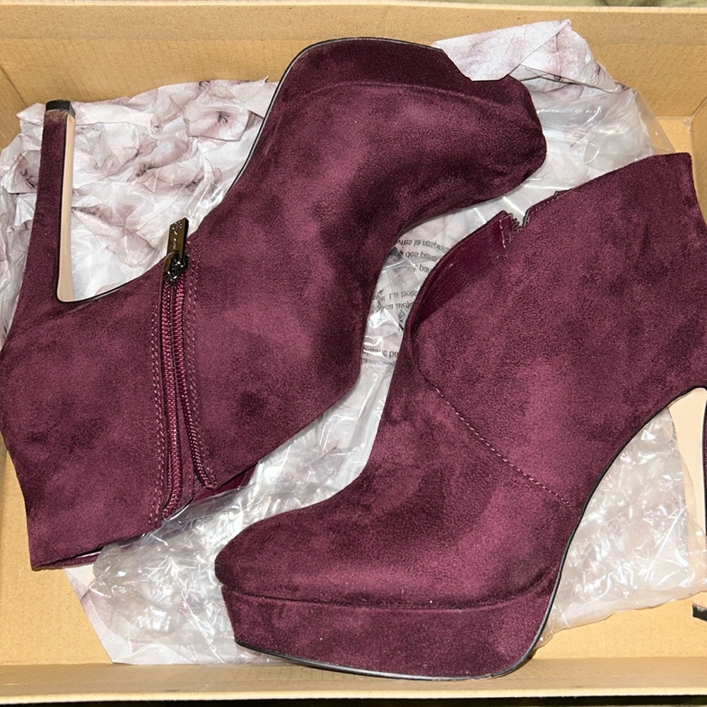The Merlot Bootie